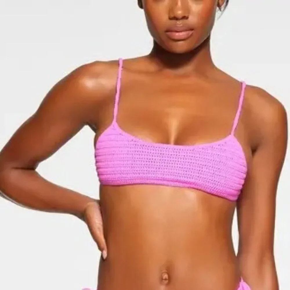 SKIMS Women's Taffy Pink Crochet Swim Scoop Bikini Top Size 2X